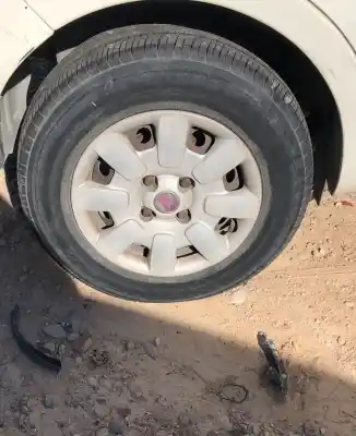 Veicolo di demolizione FIAT II PANDA 169 1.2 8V Climbing 4X4 dell'anno 0 alimentato 