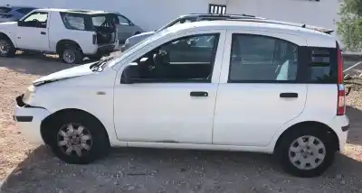 Veículo de Sucata fiat ii panda 169 1.2 8v climbing 4x4 do ano 0 alimentado 