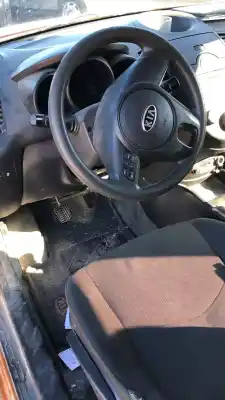 Veicolo di demolizione kia soul diva dell'anno 0 alimentato 