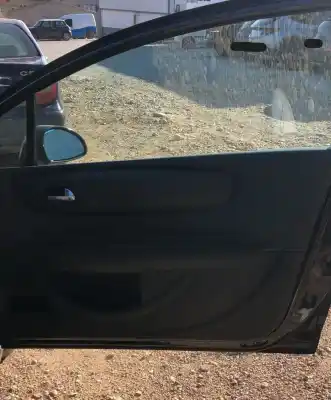 Veicolo di demolizione citroen c4 berlina collection dell'anno 0 alimentato 