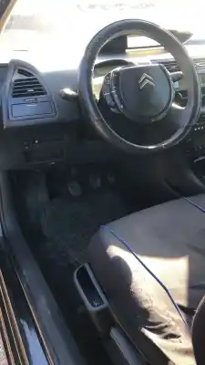 Veicolo di demolizione citroen c4 berlina collection dell'anno 0 alimentato 