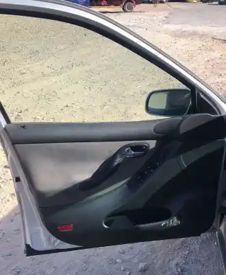 Veículo de Sucata seat toledo (1m2) toledo 1m2 do ano 0 alimentado 