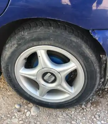 Veículo de Sucata seat cordoba berlina (6k2) stella do ano 0 alimentado 