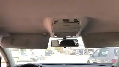 Veicolo di demolizione volkswagen passat berlina (3c2) highline dell'anno 0 alimentato 