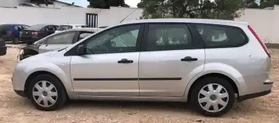 Veículo de Sucata ford focus berlina (cap) ambiente (d) do ano 0 alimentado 