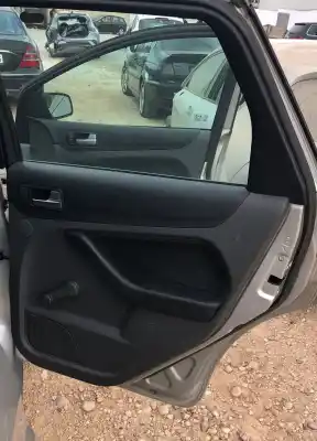 Veículo de Sucata ford focus berlina (cap) ambiente (d) do ano 0 alimentado 