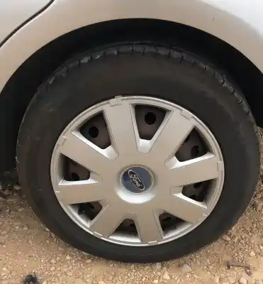 Veículo de Sucata ford focus berlina (cap) ambiente (d) do ano 0 alimentado 