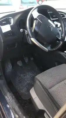 Veículo de Sucata citroen c4 lim. (08.2010->) do ano 0 alimentado 