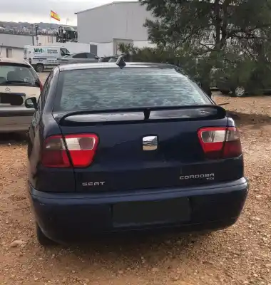 Veicolo di demolizione seat cordoba berlina (6k2) stella dell'anno 0 alimentato 