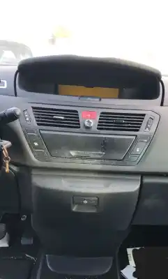 Veicolo di demolizione citroen c4 cactus citroen c4 cactus dell'anno 0 alimentato 