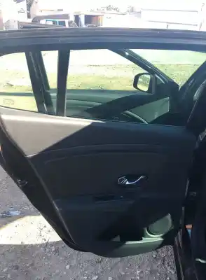 Veicolo di demolizione renault megane iii berlina 5 p 1.5 dci diesel fap dell'anno 0 alimentato 