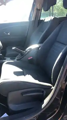 Veicolo di demolizione renault megane iii berlina 5 p 1.5 dci diesel fap dell'anno 0 alimentato 