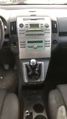 Scrapping Vehicle toyota corolla verso (e12) 1.8 linea sol of the year 0 powered 