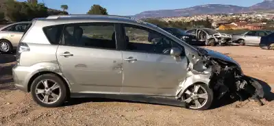 Scrapping Vehicle toyota corolla verso (e12) 2.0 d4d of the year 0 powered 