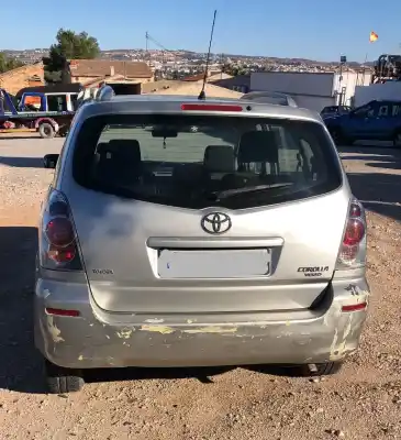 Scrapping Vehicle toyota corolla verso (e12) 2.0 d4d of the year 0 powered 