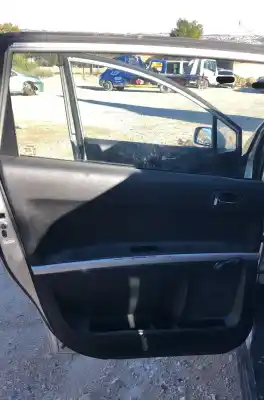 Scrapping Vehicle toyota corolla verso (e12) 2.0 d4d of the year 0 powered 