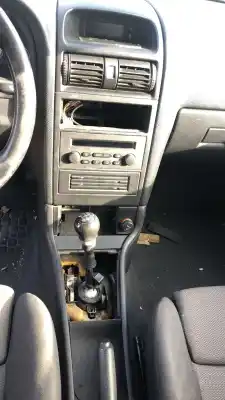 Veicolo di demolizione opel astra 2.0 d-astra_g-(x20dtl) dell'anno 0 alimentato 