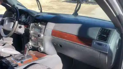 Veículo de Sucata volkswagen touareg (7la) tdi r5 do ano 0 alimentado 