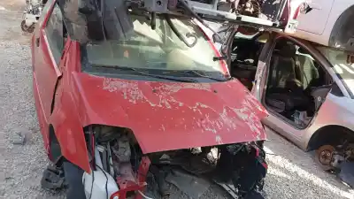 Veículo de Sucata CITROEN C2 Empresa do ano 2005 alimentado 8HZ