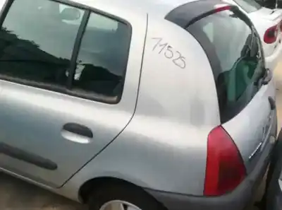 Здавання транспортного засобу renault clio ii fase i (b/cbo) 1.9 d alize року 2001 потужний f8qp6