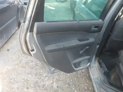 Здавання транспортного засобу ford focus c-max (cap) ambiente (d) року 2004 потужний hwda