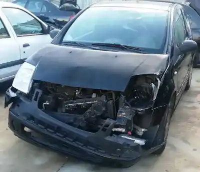 Veículo de Sucata CITROEN C2 Empresa do ano 2005 alimentado 8HZ