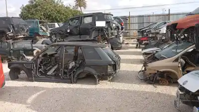 Scrapping Vehicle land rover range rover (lm) tdv8 hse of the year 2001 powered 368dt