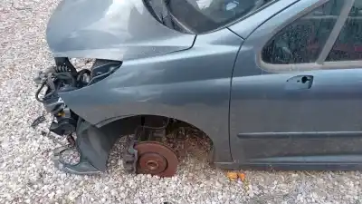 Здавання транспортного засобу peugeot 207 confort року 2007 потужний 8fs