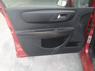 Vehicul casat citroen c4 berlina lx al anului 2006 alimentat 9hx