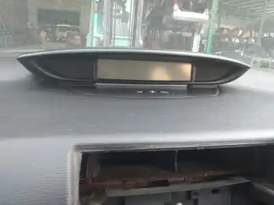 Vehicul casat citroen c4 berlina lx al anului 2006 alimentat 9hx