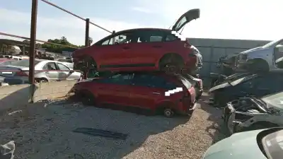 Vehicul casat citroen c4 berlina lx al anului 2006 alimentat 9hx