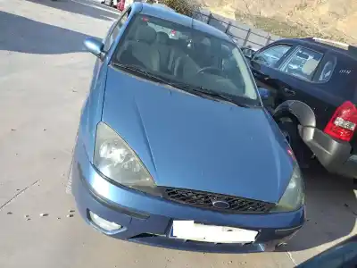 Veicolo di demolizione FORD FOCUS BERLINA (CAK) Trend dell'anno 2002 alimentato F9DA