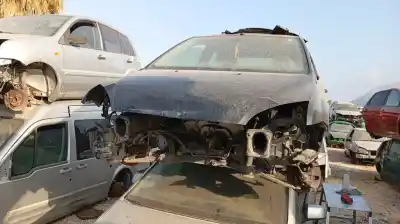 Veículo de Sucata ford focus berlina (cap) ambiente (d) do ano 2006 alimentado kkda