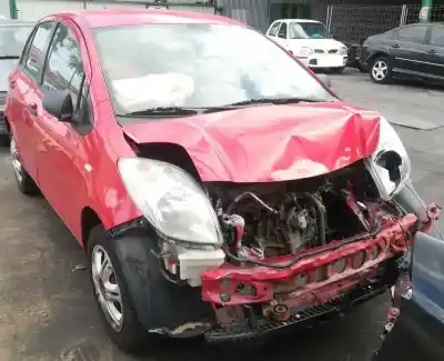 Véhicule à la ferraille toyota yaris (ksp9/scp9/nlp9) básico de l'année 2007 alimenté 2sz