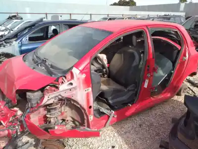 Véhicule à la ferraille toyota yaris (ksp9/scp9/nlp9) básico de l'année 2007 alimenté 2sz