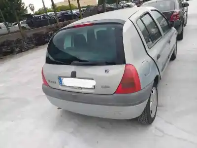 Здавання транспортного засобу renault clio ii fase i (b/cbo) 1.4 16v tech-run 98 cv / 72 kw року 2000 потужний k4jb7