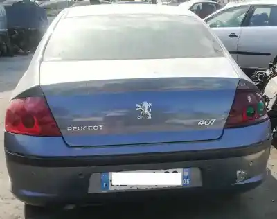 Veicolo di demolizione PEUGEOT 407 ST Confort dell'anno 2005 alimentato RHR