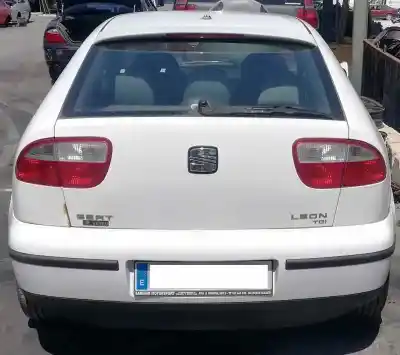 Здавання транспортного засобу seat leon (1m1) 1.9 tdi року 2001 потужний asv