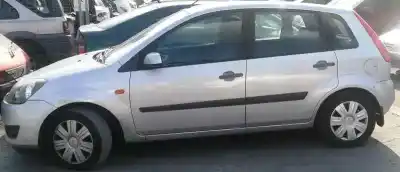 Veículo de Sucata ford fiesta (cbk) ambiente do ano 2007 alimentado a9ja