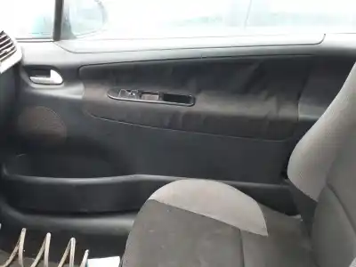 Здавання транспортного засобу peugeot 207 confort року 2007 потужний kfv