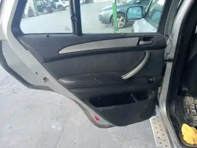 Veículo de Sucata bmw x5 (e53) 3.0d do ano 2002 alimentado 306d1