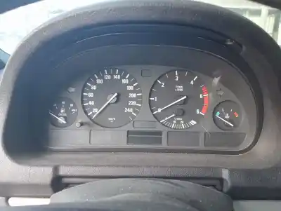 Veículo de Sucata bmw x5 (e53) 3.0d do ano 2002 alimentado 306d1