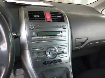 Scrapping Vehicle TOYOTA AURIS Luna+ of the year 2008 powered 1ND