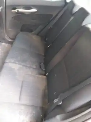 Veículo de Sucata toyota auris luna+ do ano 2008 alimentado 1nd