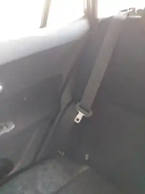 Veículo de Sucata toyota auris luna+ do ano 2008 alimentado 1nd