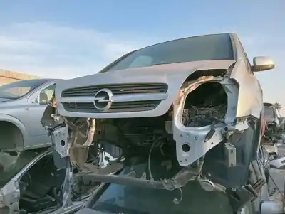 Veículo de Sucata opel meriva cosmo do ano 2003 alimentado y17dt