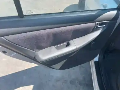 Veículo de Sucata toyota corolla (_e12_) 1.4 vvt-i (zze120_) do ano 2003 alimentado 4zzfe