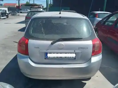 Veículo de Sucata toyota corolla (_e12_) 1.4 vvt-i (zze120_) do ano 2003 alimentado 4zzfe