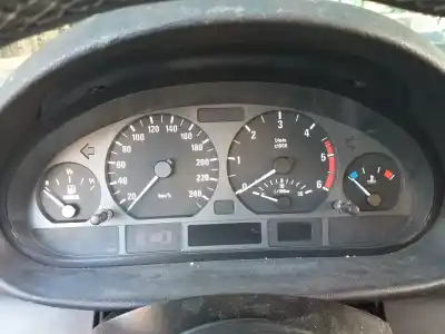 Veículo de Sucata bmw 3 compact (e46) 320 td do ano 2002 alimentado 204d4