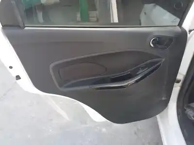 Veículo de Sucata ford ka+ active do ano 2018 alimentado yskd